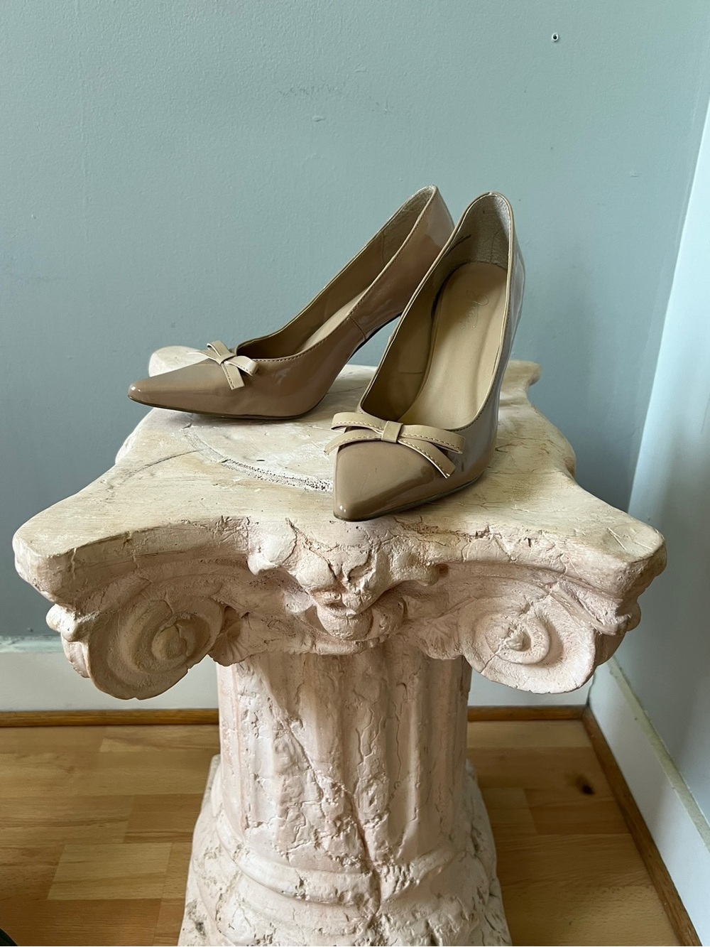 Jessica Taupe nude Patent Pointed-Toe Pumps with Cream Bow Accent